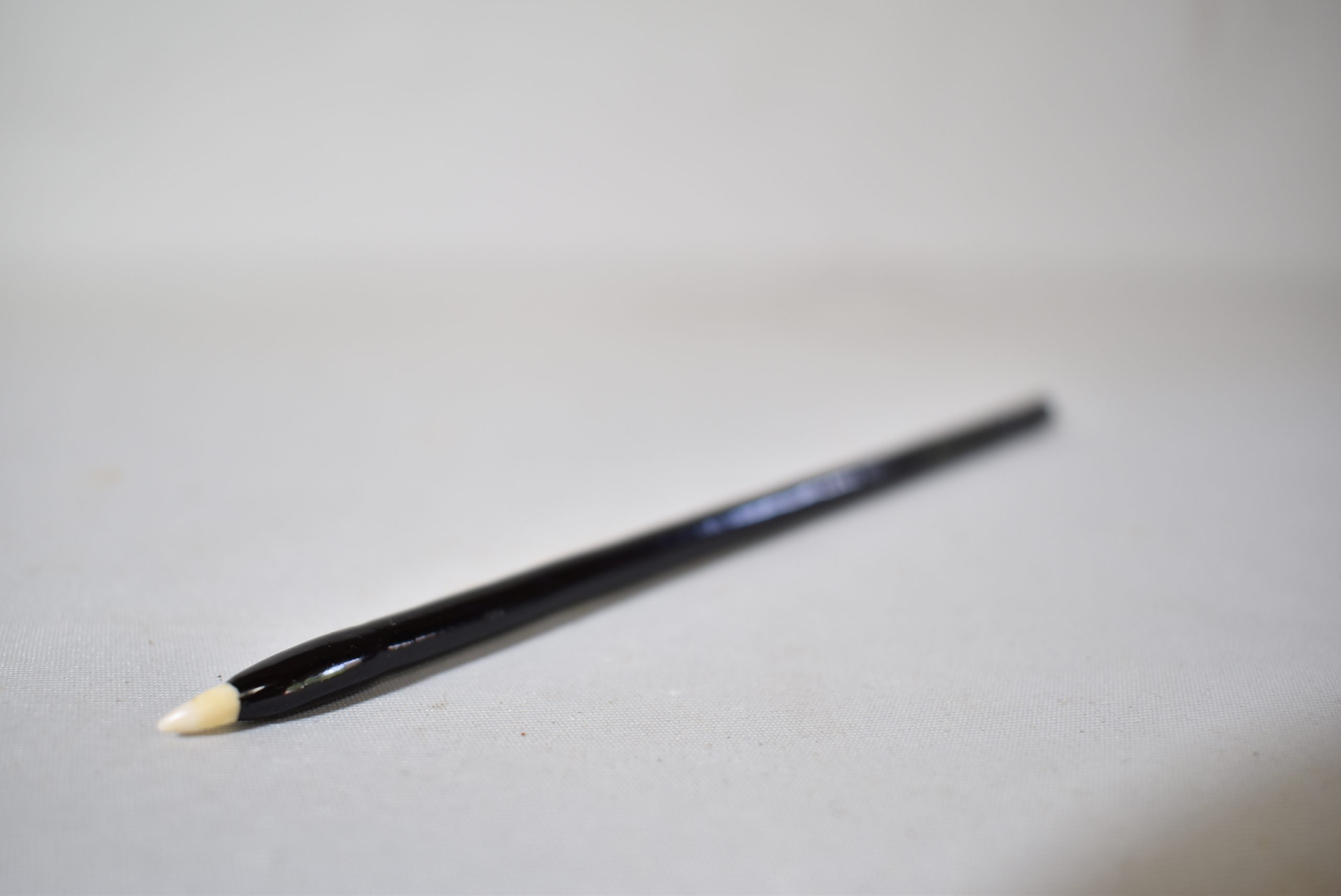 traditional kintsugi polishing tool
