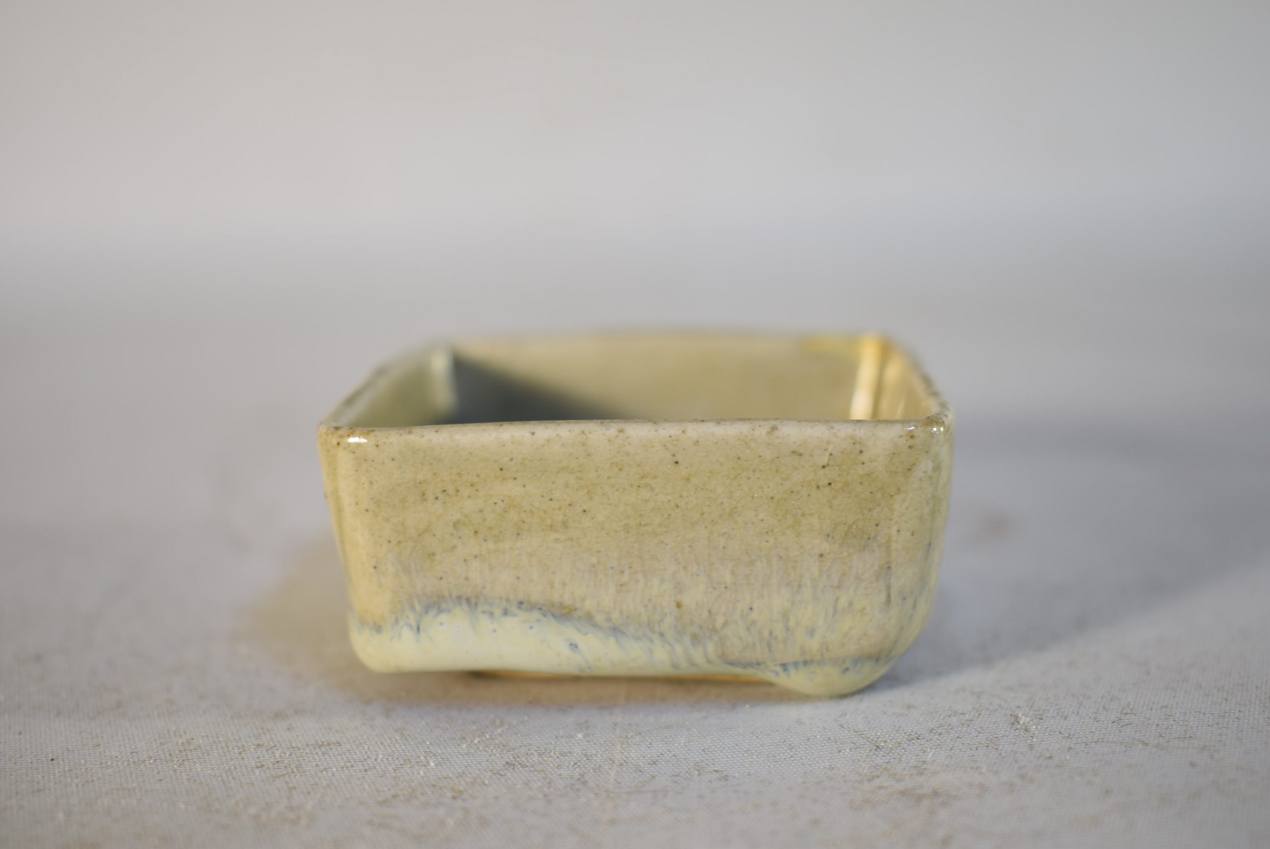 Akahada dish 6430 with kintsugi repair - Image 3
