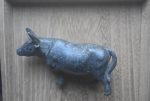 bull-3-legs real lacquer repair